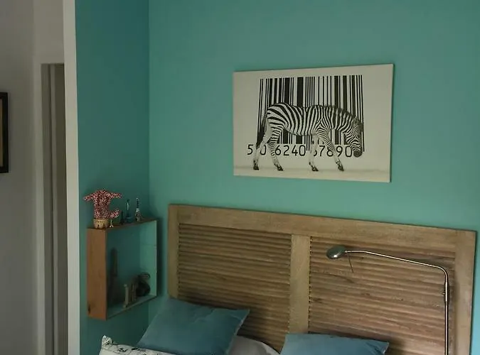 La Maison De Caroline Nocleg ze śniadaniem *