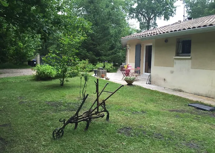 La Maison De Caroline Nocleg ze śniadaniem *